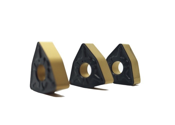 O CVD que reveste o carboneto do CNC introduz a cor do dobro de WNMG080412-TM