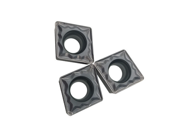 O CNC do carboneto de tungstênio que gerencie inserções utiliza ferramentas a cor do preto de CCMT09T308-HMP